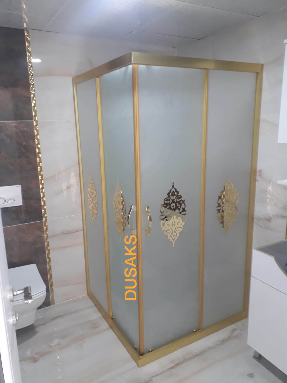 Gold Duşakabin Kumlamalı Osmanlı Motifli H190