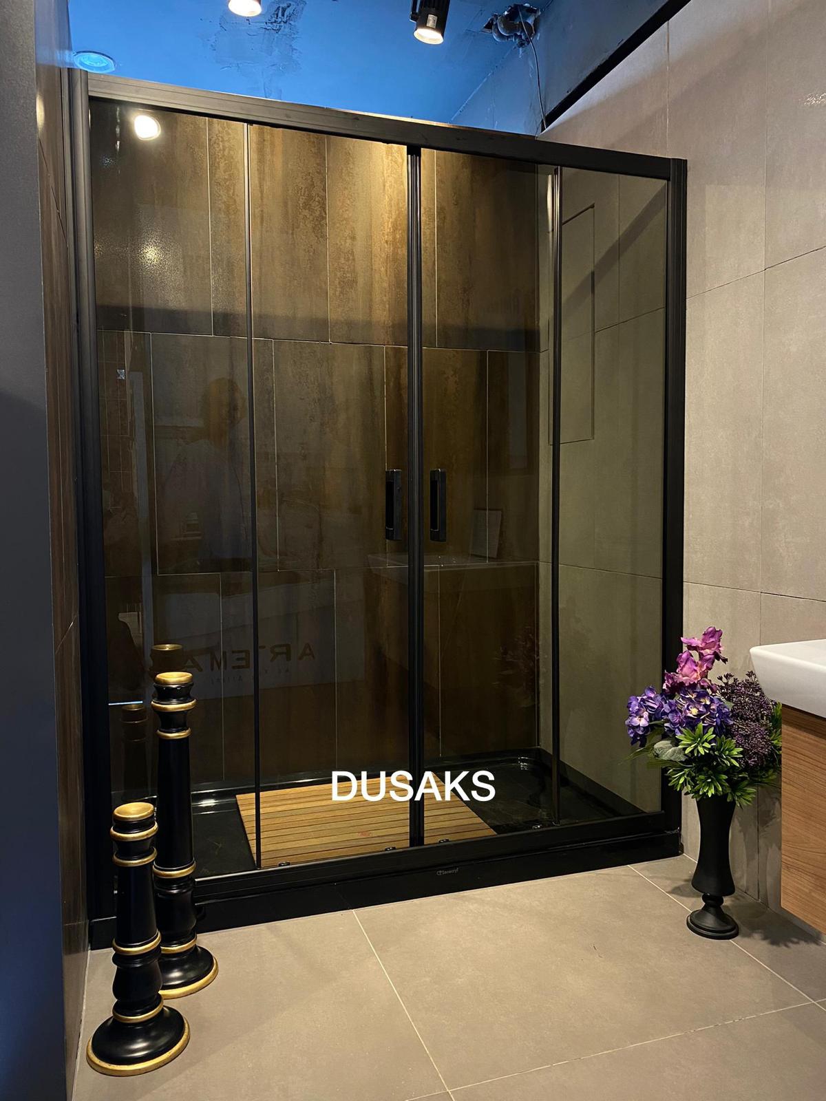 Siyah Duşakabin Füme Cam H190