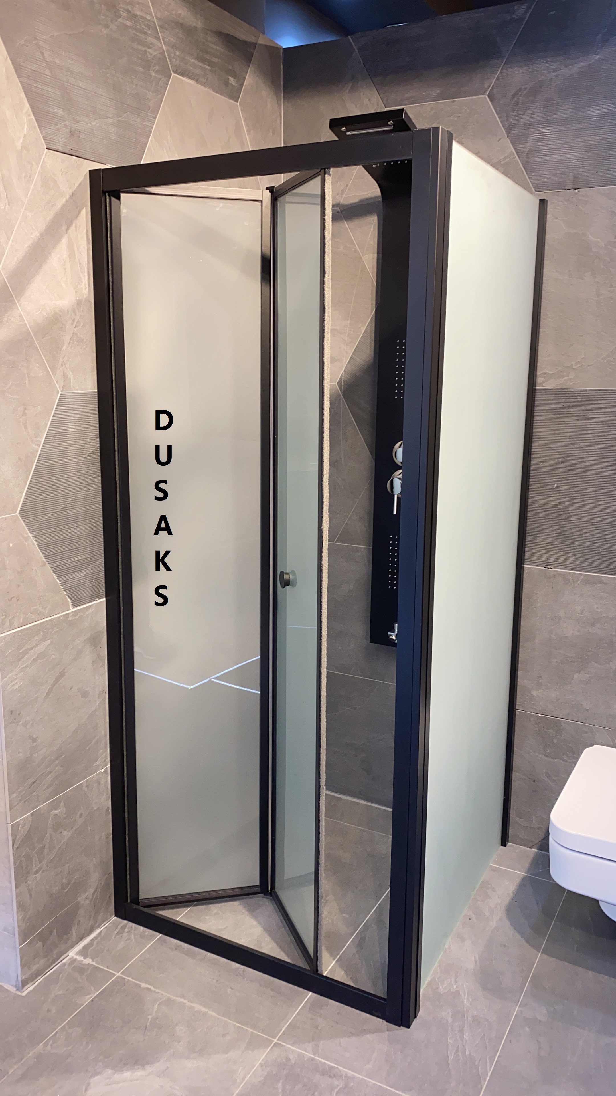 Siyah Katlanır Duşakabin