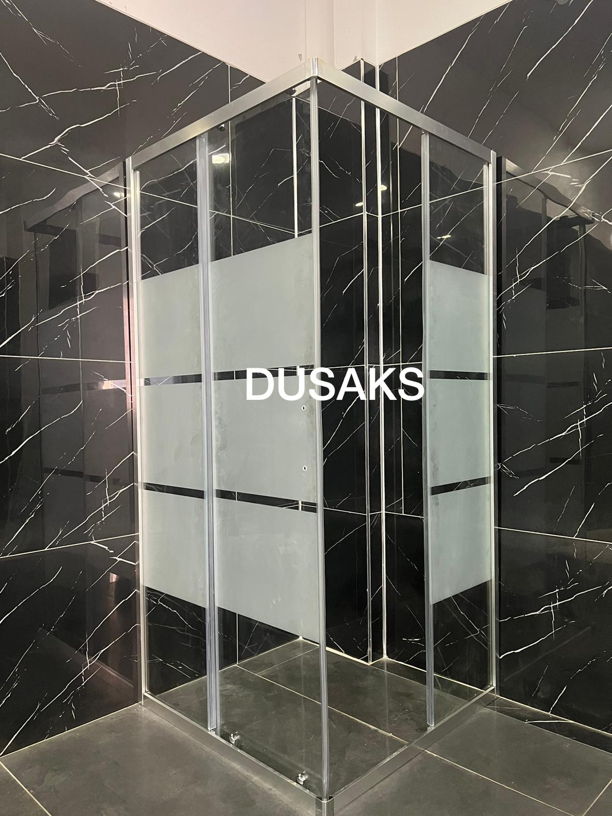 Parlak Duşakabin Kumlama 5Mm Temperli Cam Yükseklik 190 Cm