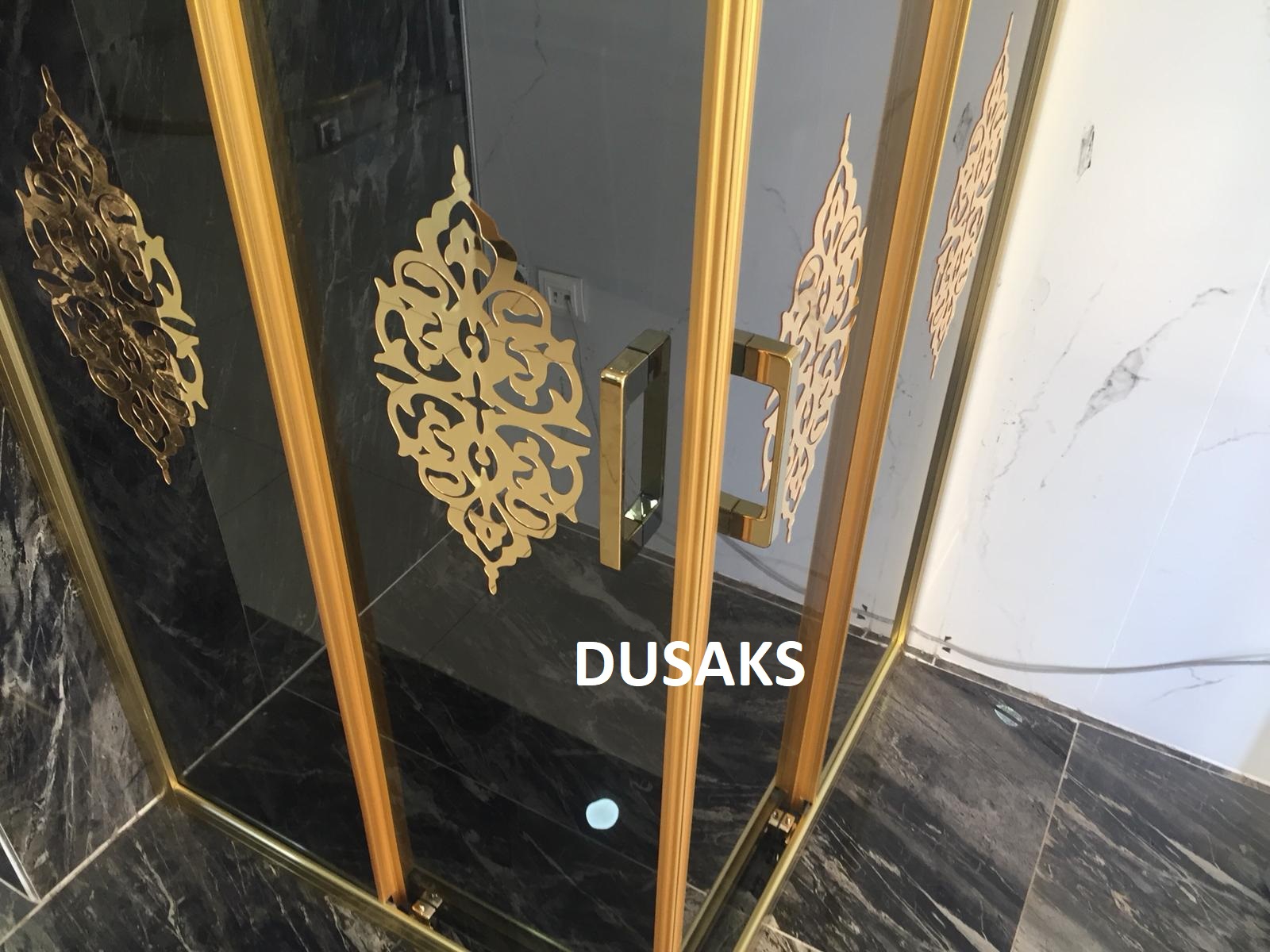 Osmanlı Desenli Kare Gold Füme Cam Duşakabin H190