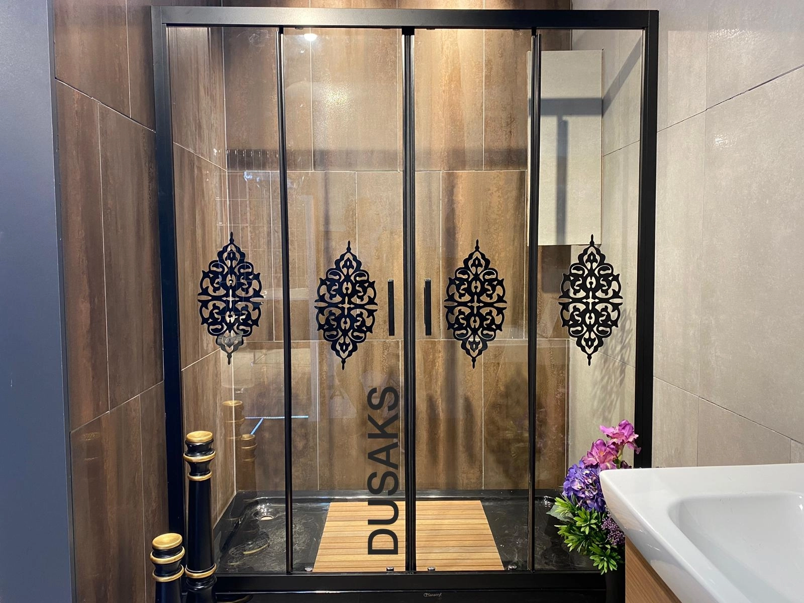 Siyah Duşakabin Osmanlı Desenli Şeffaf Cam 190 Cm