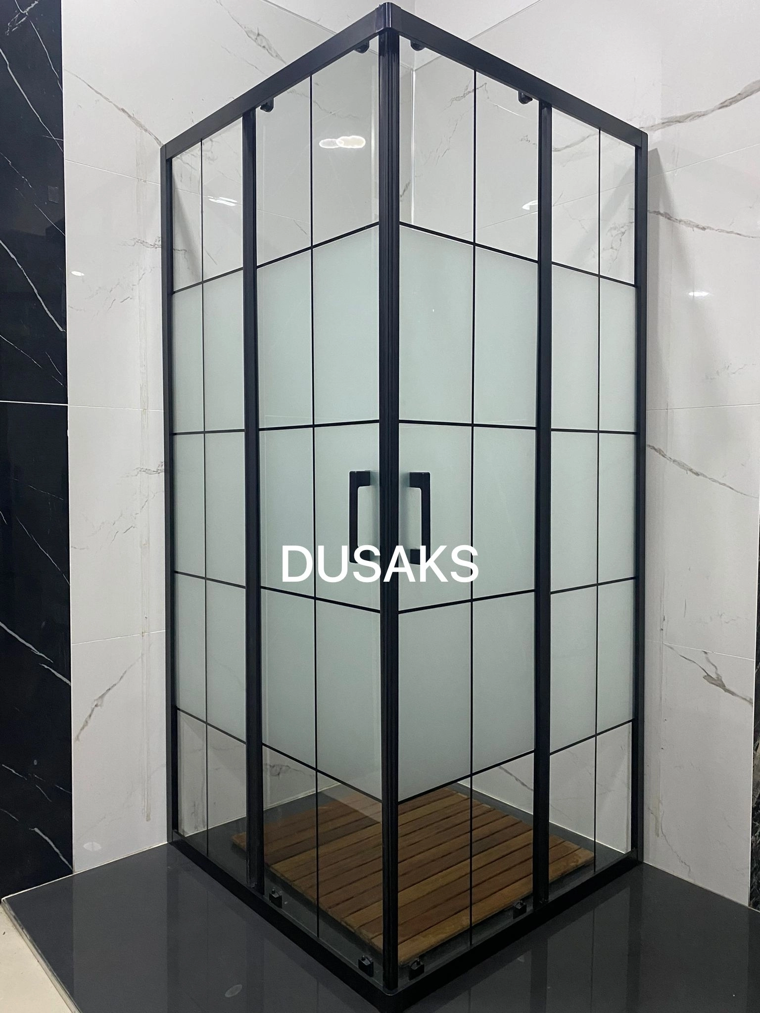 Siyah Duşakabin Karolajlı Box Desen H190 Cm
