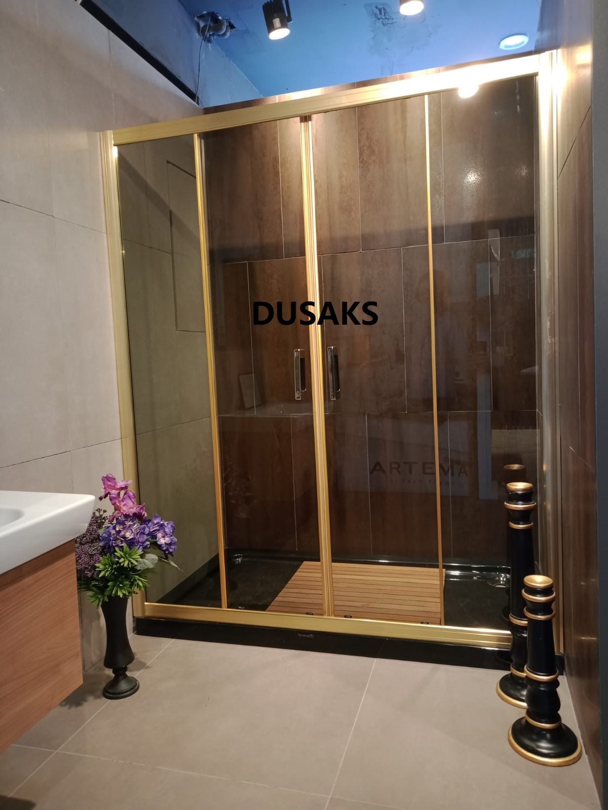 Gold Duşakabin Füme Cam H190 Cm